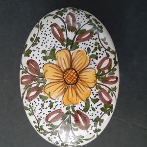 Signed made in Portugal trinket/jewelry box